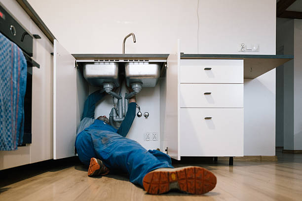 Professional Drain Cleaning technician working in Duenweg, MO